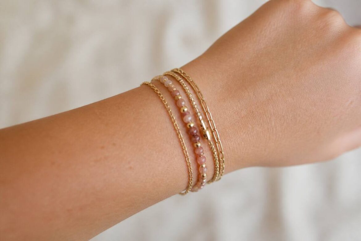 Armbanden kiezen: zo vind je de juiste stijl, maat en materiaal